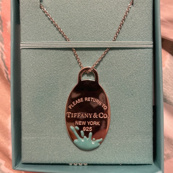 Tiffany & Co. | Jewelry | Authentic Tiffany Co Return To Tiffany Color ...